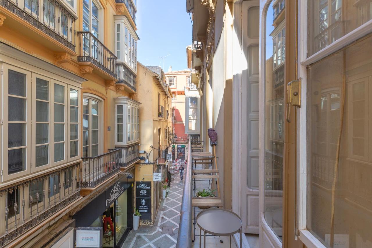 Puerta De Larios: Central Three-Bedroom Apartment With Balconies And Patio 말라가 외부 사진